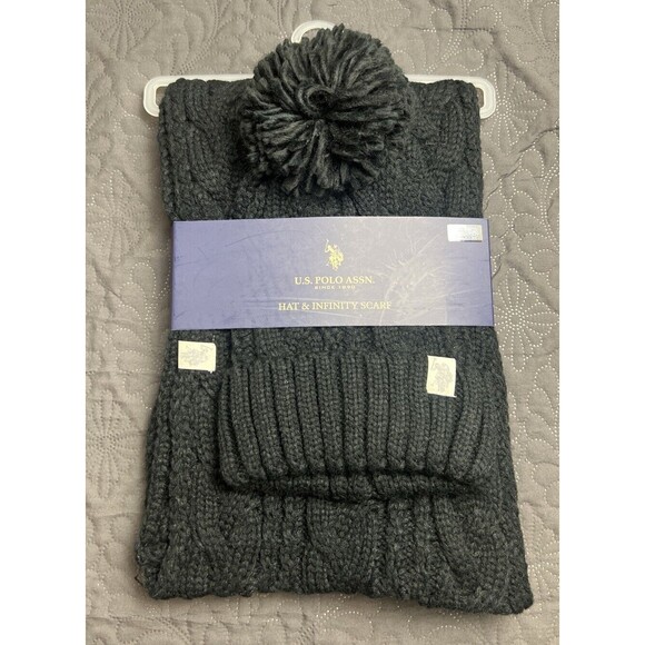 U.S Polo Assn. Cable Knit Pom Hat & Infinity Scarf Black NWT Fall Winter Chic - Picture 1 of 7